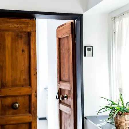 Nel Cuore Di Santa Apartment